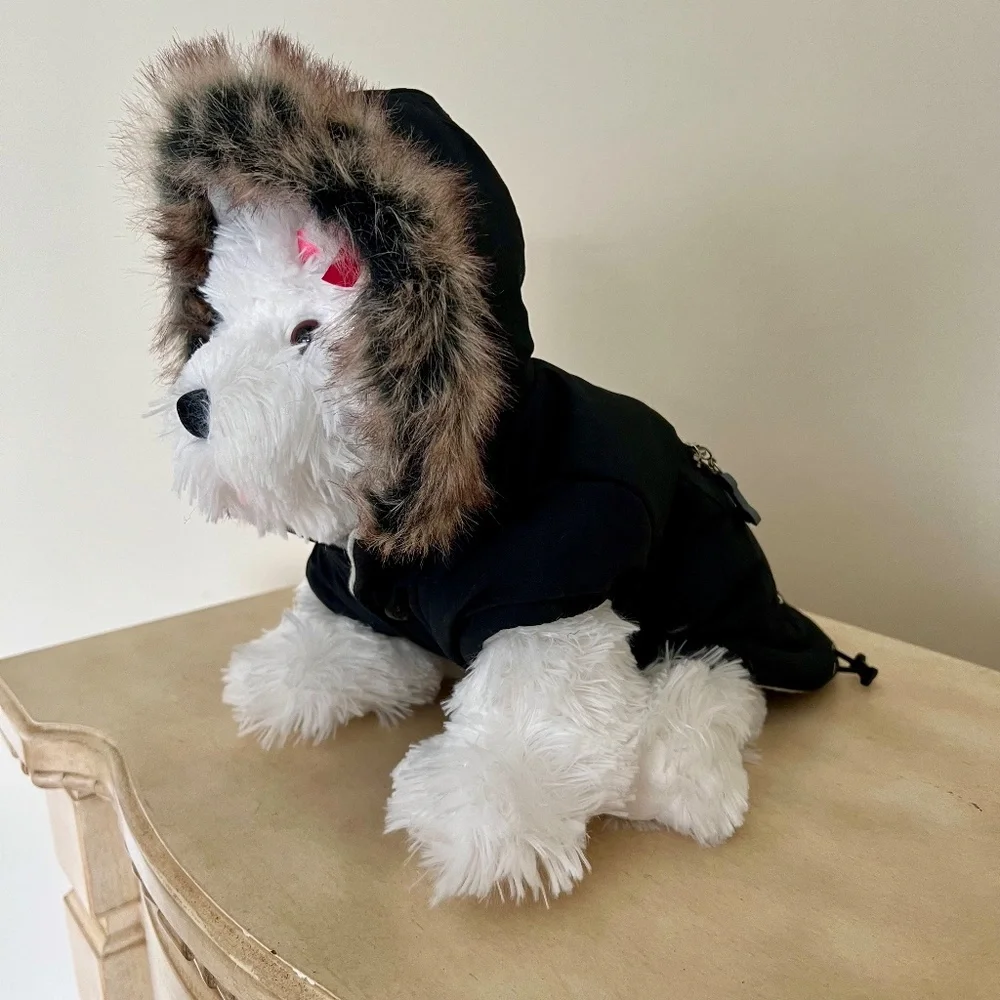 🐶 Faux Fur Hooded Dog Coat- NWOT - Size SMALL 🐶